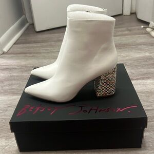 BRAND NEW Betsy Johnson Kassie Boot